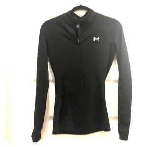 Long sleeve work out shirt